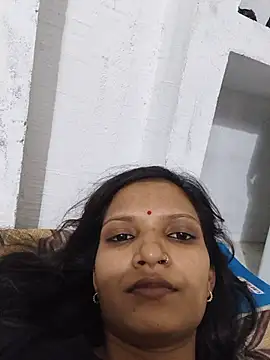 Snapshot of SS_sanjna chatting on 06/07/26, 09:24 SS sanjna online show from 06/07/26, 09:24