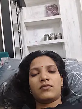 Snapshot of SS_sanjna chatting on 06/08/26, 03:07 SS sanjna online show from 06/08/26, 03:07