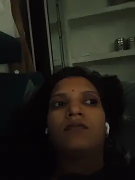 Snapshot of SS_sanjna chatting on 06/12/26, 03:38 SS sanjna online show from 06/12/26, 03:38