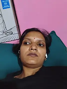 Snapshot of SS_sanjna chatting on 06/26/26, 07:18 SS sanjna online show from 06/26/26, 07:18