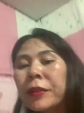 Helen-baby online show from 04/29/26, 11:03