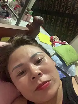 Helen-baby online show from 05/17/26, 07:06