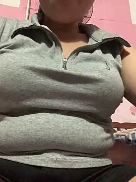 Helen-baby online show from 05/21/26, 07:10