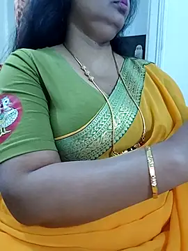Snapshot of Nayana_456 chatting on 07/10/26, 04:42 Nayana 456 online show from 07/10/26, 04:42