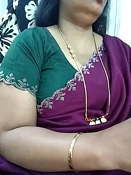 Snapshot of Nayana_456 chatting on 07/18/26, 02:27 Nayana 456 online show from 07/18/26, 02:27
