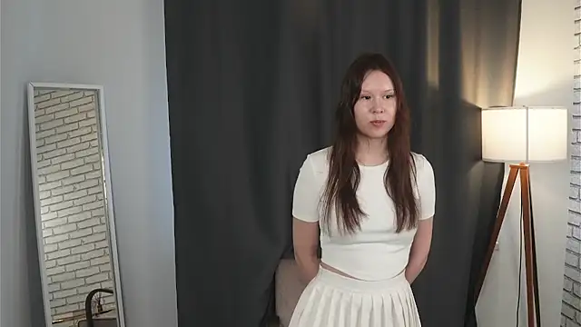 JaniLauck online show from 04/28/26, 04:17