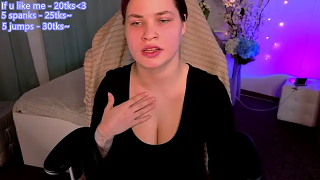 Evelyn Adams online show from 04/29/26, 01:04