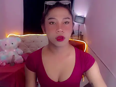 Snapshot of URsexyLylia chatting on 07/02/26, 03:07 URsexyLylia online show from 07/02/26, 03:07