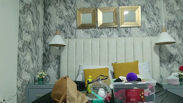 Sophie Vega online show from 06/26/26, 03:00