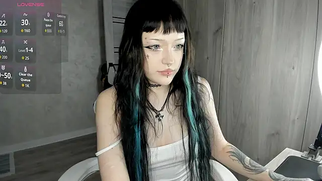 Snapshot of urmelodyy chatting on 08/06/26, 08:55 urmelodyy online show from 08/06/26, 08:55