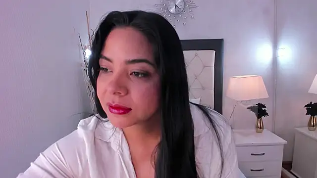 Snapshot of Gaby_Herreraa chatting on 06/13/26, 11:30 Gaby Herreraa online show from 06/13/26, 11:30