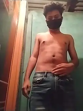 Xever25 online show from 05/11/26, 06:16