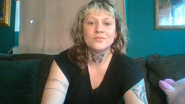 RosieSwitchBitch online show from 07/02/26, 06:58