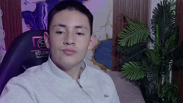 Andres Tay online show from 05/25/26, 02:17