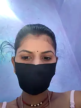 Snapshot of RUHI_1143 chatting on 05/25/26, 04:51 RUHI 1143 online show from 05/25/26, 04:51