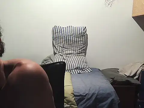 viewmodel- online show from 04/26/26, 02:20