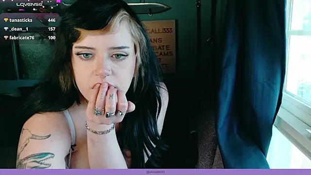 uluvcalli333 online show from 07/21/26, 07:38