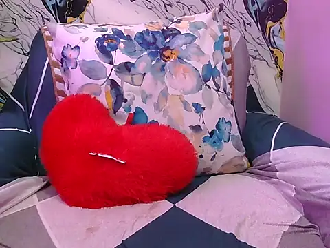 Snapshot of hot-saanvi chatting on 06/04/26, 04:29 hot-saanvi online show from 06/04/26, 04:29