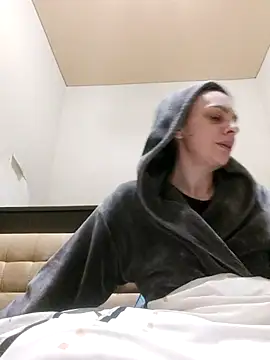 Dream Ira online show from 04/24/26, 06:10