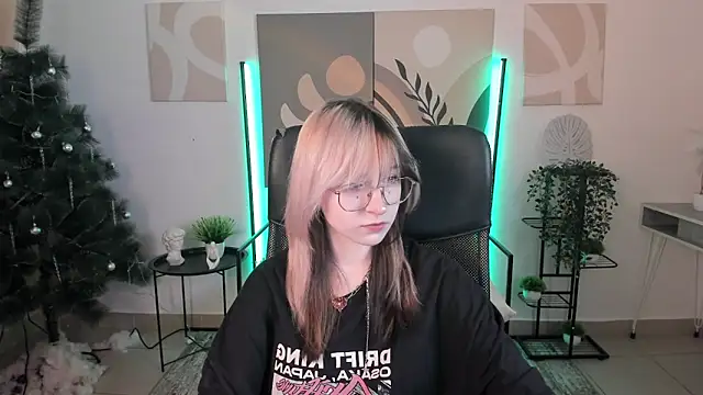 NyxCalderra online show from 05/08/26, 08:52