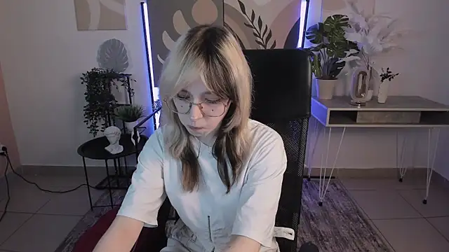NyxCalderra online show from 06/05/26, 04:41