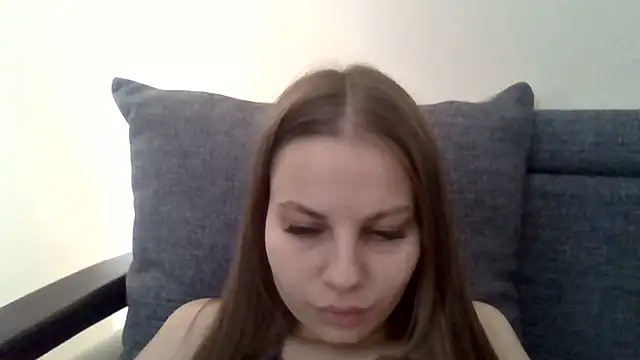 Snapshot of _Linsyy_ee_ chatting on 05/15/26, 10:11 Linsyy ee online show from 05/15/26, 10:11