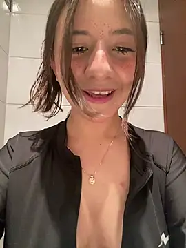 AmyPalacioss online show from 06/04/26, 09:32