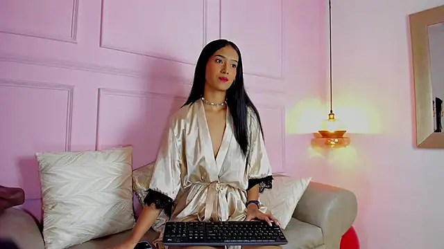 Snapshot of Any_ruso chatting on 07/19/26, 01:04 Any ruso online show from 07/19/26, 01:04