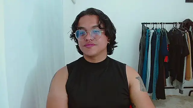 Diane exotic online show from 06/03/26, 12:57