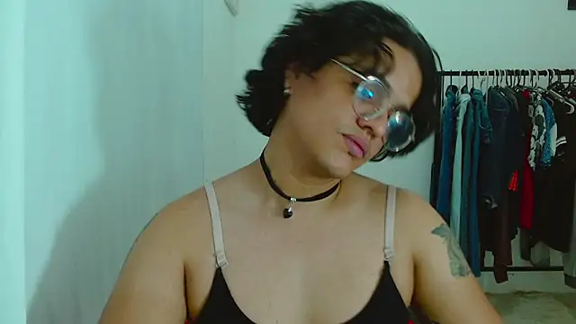 Diane exotic online show from 06/05/26, 11:10