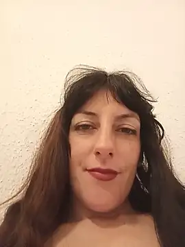 Snapshot of Valeriadolce chatting on 05/16/26, 12:40 Valeriadolce online show from 05/16/26, 12:40