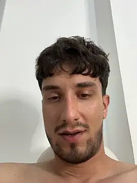 Juego Secreto online show from 04/25/26, 02:58