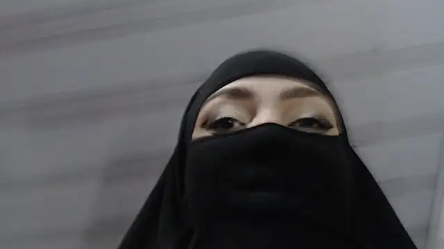 nadia  abaud online show from 06/06/26, 05:56