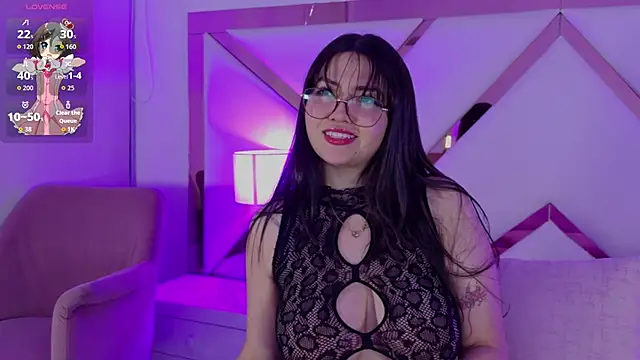 Snapshot of ViolettGreyy chatting on 06/06/26, 09:41 ViolettGreyy online show from 06/06/26, 09:41