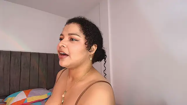 Nerea- online show from 05/17/26, 02:42