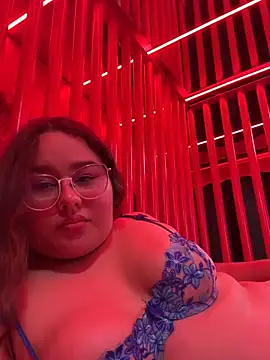 sharaa miller online show from 04/28/26, 02:27