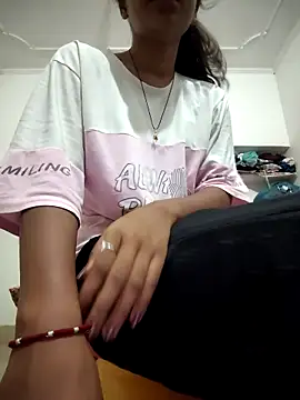 Snapshot of ESHA-LOVE chatting on 05/05/26, 11:02 ESHA-LOVE online show from 05/05/26, 11:02
