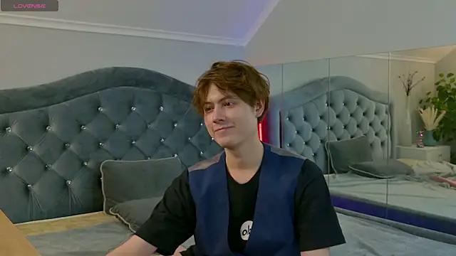 Mark Ian  online show from 04/29/26, 05:30