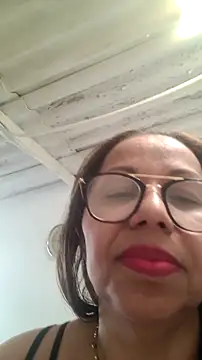 Snapshot of Ladymilf12 chatting on 07/26/26, 07:21 Ladymilf12 online show from 07/26/26, 07:21