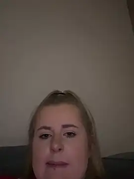 taylor-b online show from 04/27/26, 09:02