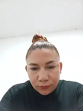 Snapshot of Luna_Morch chatting on 06/10/26, 11:57 Luna Morch online show from 06/10/26, 11:57