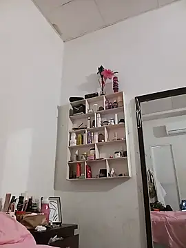 Luna Morch online show from 07/05/26, 04:47