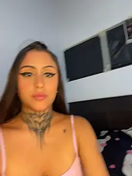 sarah escobarr  online show from 05/22/26, 01:35