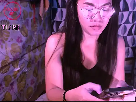 Snapshot of TSjuicyhotdrops chatting on 10/17/25, 01:25 TSjuicyhotdrops online show from 10/17/25, 01:25