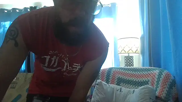 Snapshot of BWCMarineMark chatting on 05/30/26, 12:08 BWCMarineMark online show from 05/30/26, 12:08