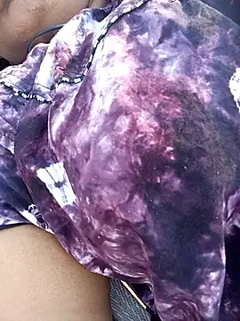 varshatelugu123 online show from 04/27/26, 01:47