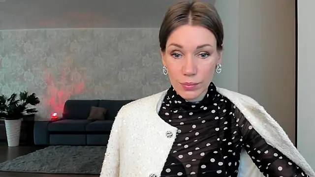 miababemi09 online show from 04/30/26, 08:31