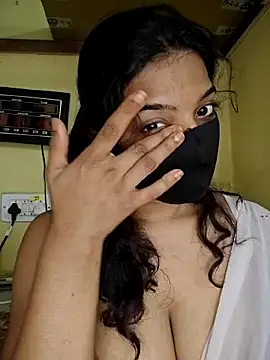 vanika2000 online show from 07/11/26, 04:15