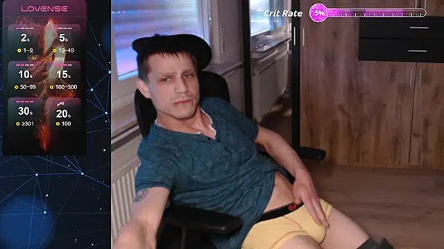 Snapshot of BadBoyMasked chatting on 05/19/26, 06:25 BadBoyMasked online show from 05/19/26, 06:25