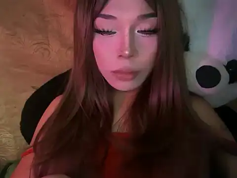 Snapshot of mollyfucker chatting on 06/23/26, 01:31 mollyfucker online show from 06/23/26, 01:31